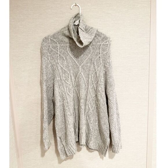 Aerie wool knit oversized turtleneck sweater - Picture 1 of 3